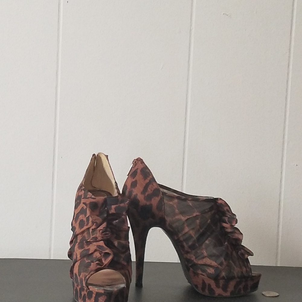 Nine West heel